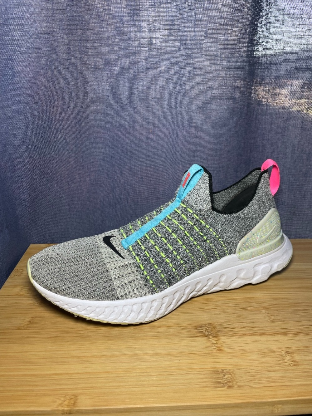 Nike React Phantom Run Flyknit 2 Grey Crimson White Black Sz 14 Running Shoes